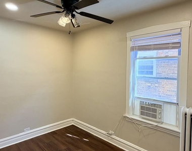 4708 W Altgeld Street - Photo Thumbnail 7