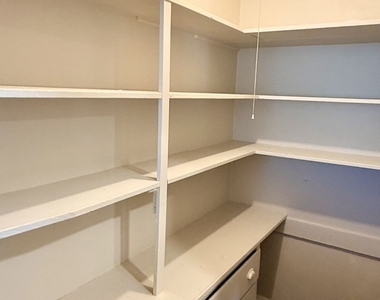 4708 W Altgeld Street - Photo Thumbnail 5