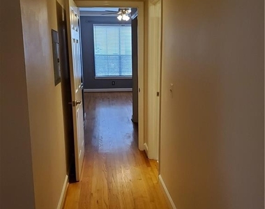 3777 Peachtree Road Ne - Photo Thumbnail 8