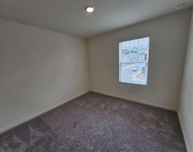 3513 Condor Court - Photo Thumbnail 14