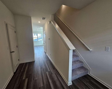 3513 Condor Court - Photo Thumbnail 1
