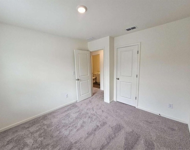 3513 Condor Court - Photo Thumbnail 15