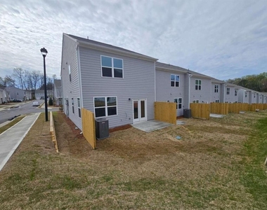 3513 Condor Court - Photo Thumbnail 21