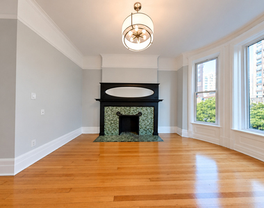 10 W Chestnut Street - Photo Thumbnail 3