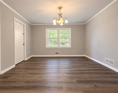4449 Chamblee Tucker Road - Photo Thumbnail 9
