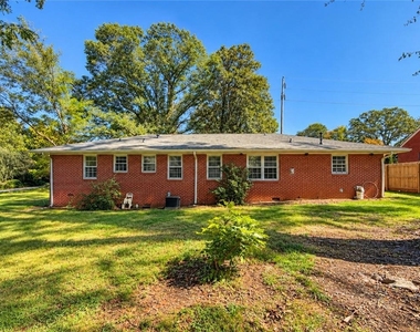 4449 Chamblee Tucker Road - Photo Thumbnail 2