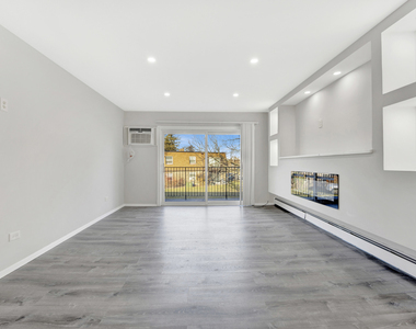 151 W 63rd Street - Photo Thumbnail 1