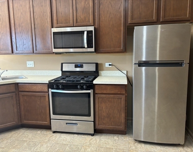 3810 Pratt Street - Photo Thumbnail 8