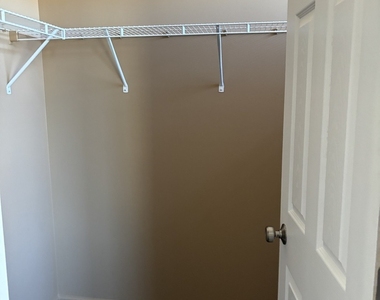3810 Pratt Street - Photo Thumbnail 13