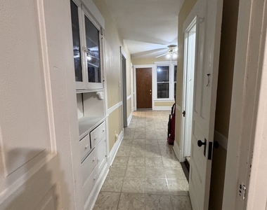 3718 W Mclean Avenue - Photo Thumbnail 14