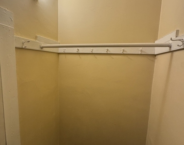 3718 W Mclean Avenue - Photo Thumbnail 12