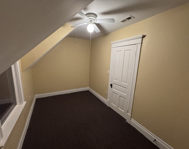 3718 W Mclean Avenue - Photo Thumbnail 7