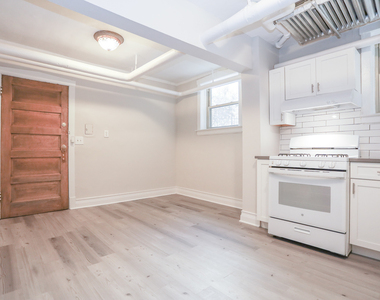 4649 N Manor Avenue - Photo Thumbnail 1