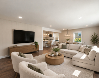 107 N Pierce Avenue - Photo Thumbnail 2