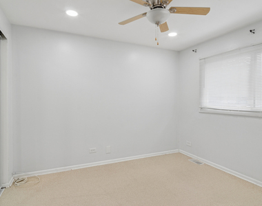 3062 Kingston Court - Photo Thumbnail 8