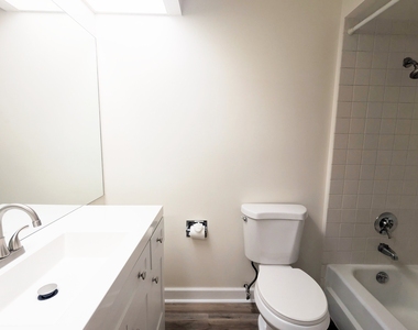 3100 Roberts Drive - Photo Thumbnail 7