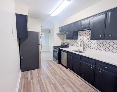 3100 Roberts Drive - Photo Thumbnail 1
