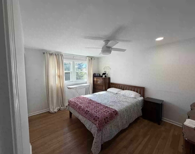 3927 Crestwood Drive - Photo Thumbnail 19