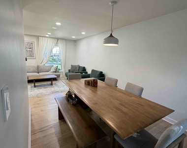 3927 Crestwood Drive - Photo Thumbnail 15