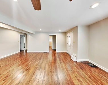 111 Leathers Circle Nw - Photo Thumbnail 2