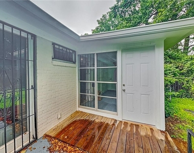 111 Leathers Circle Nw - Photo Thumbnail 17