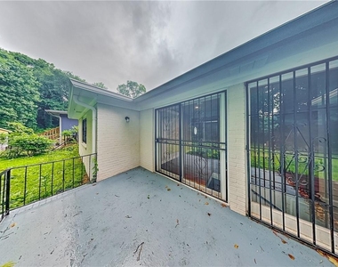 111 Leathers Circle Nw - Photo Thumbnail 18