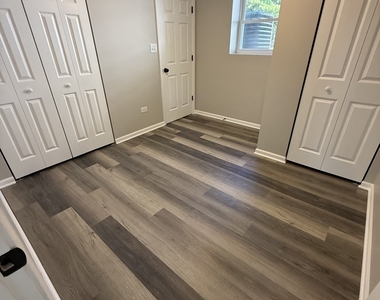 4022 Richmond Court - Photo Thumbnail 10