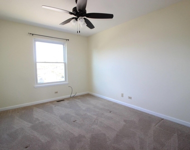9 Warwick Court - Photo Thumbnail 11