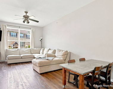1693 W Turtle Creek Lane - Photo Thumbnail 2