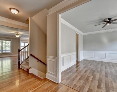 2343 Gallard Street - Photo Thumbnail 7