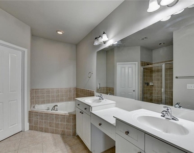 2343 Gallard Street - Photo Thumbnail 41