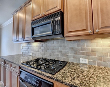 2343 Gallard Street - Photo Thumbnail 27