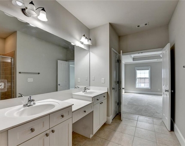 2343 Gallard Street - Photo Thumbnail 43