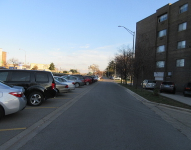 7650 W Altgeld Street - Photo Thumbnail 18