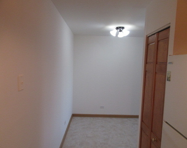 7650 W Altgeld Street - Photo Thumbnail 9