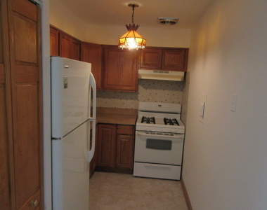 7650 W Altgeld Street - Photo Thumbnail 7