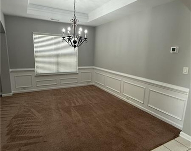 1667 Overview Circle - Photo Thumbnail 5