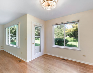 215 Brett Circle - Photo Thumbnail 14