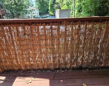 317 8th Street Ne - Photo Thumbnail 19