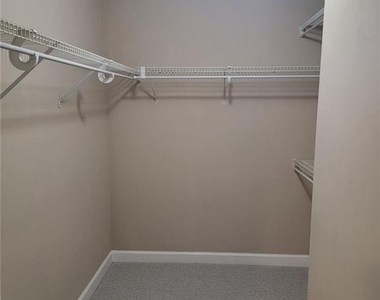 1101 Juniper Street Ne - Photo Thumbnail 10