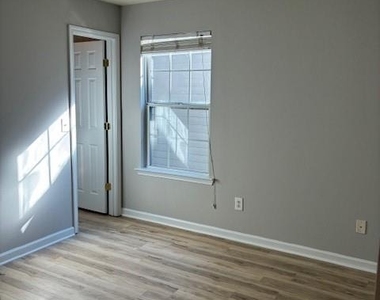 1692 Atkinson Park Circle - Photo Thumbnail 6