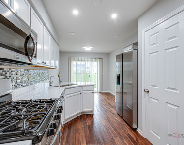 2509 Dickens Drive - Photo Thumbnail 11