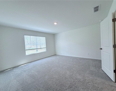 2558 Coventry Street Sw - Photo Thumbnail 13
