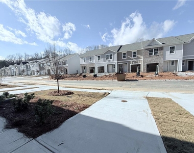 2558 Coventry Street Sw - Photo Thumbnail 20