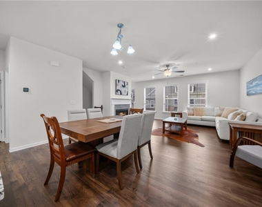 1404 Ridgebend Way Se - Photo Thumbnail 14