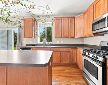 1177 Blue Heron Circle - Photo Thumbnail 24