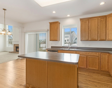1177 Blue Heron Circle - Photo Thumbnail 20