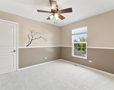 1177 Blue Heron Circle - Photo Thumbnail 13