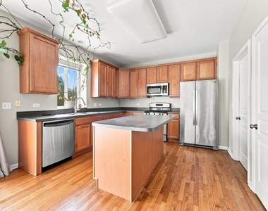 1177 Blue Heron Circle - Photo Thumbnail 23