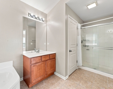 1177 Blue Heron Circle - Photo Thumbnail 6